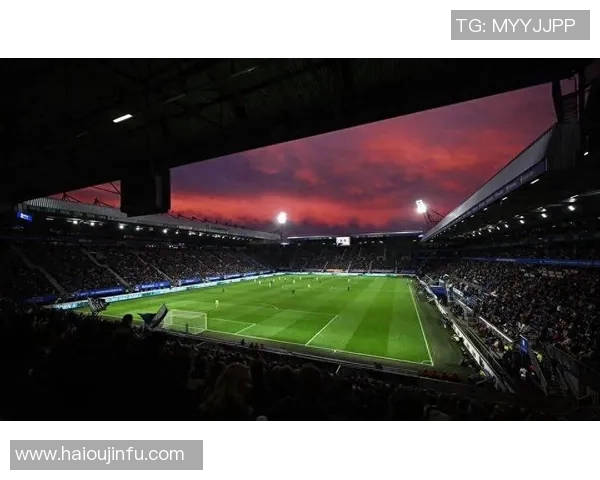 海伦芬主场迎战赫拉克勒斯争夺联赛宝贵积分的关键对决